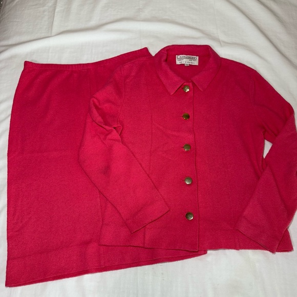Vintage Castleberry 2 Piece Knit Suit Blazer & Skirt Size 8 Pink Barbie Classic - Picture 1 of 11
